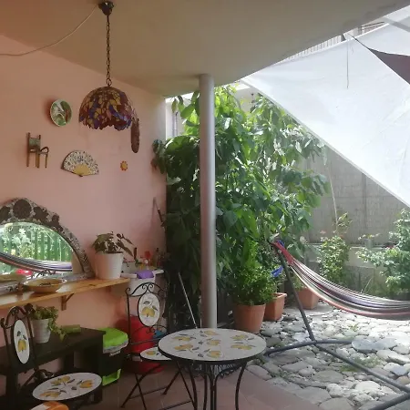 Amplio Espacio Privado Con Patio * Ла-Гаррига